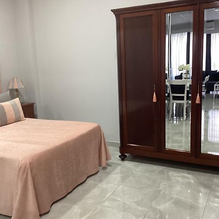 Maria Y Juan Apartamento Con Garaje Sanlúcar de Barrameda Eksteriør billede